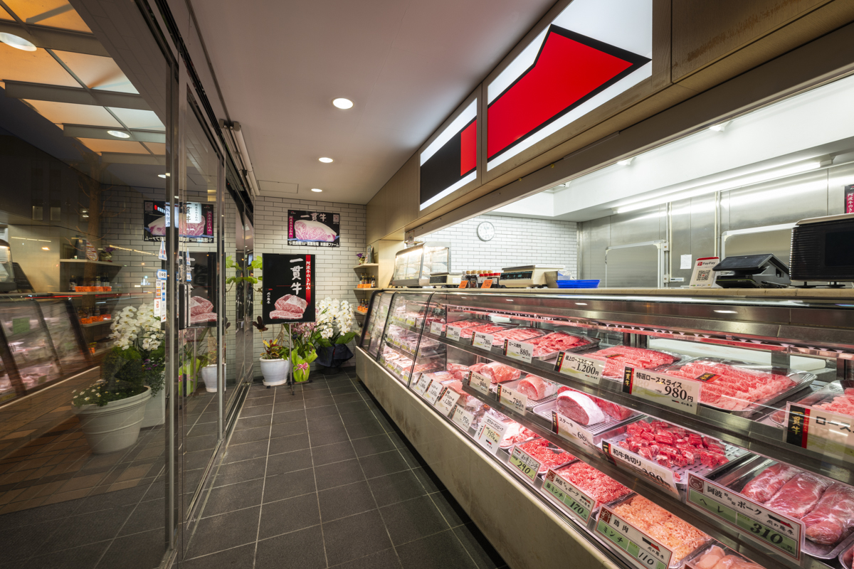 肉の藤原店舗内観